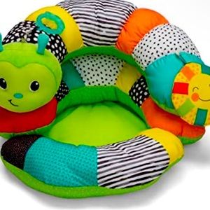 Infantino tummy time pillow